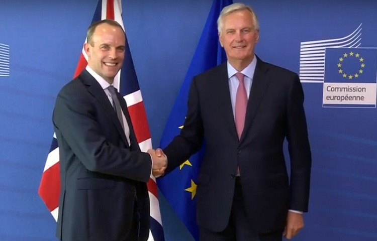 Dimite el ministro del Brexit, Dominic Raab, tras el acuerdo de Theresa May con la UE