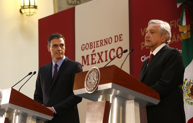 Lopez Obrador exige al Rey que Espana que se disculpe por las masacres cometidas durante la conquista