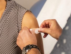 Primer ensayo clínico de una vacuna española frente a la COVID