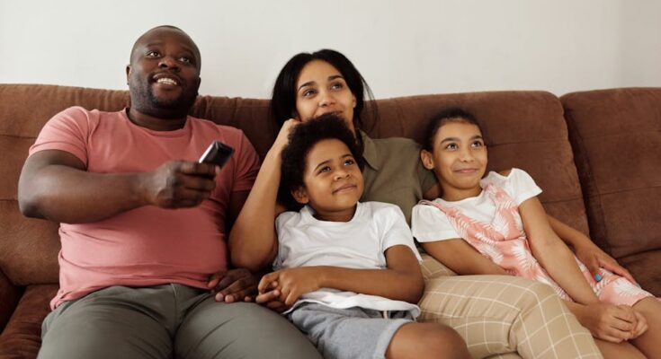 peliculas y programas de tv de rege-jean page